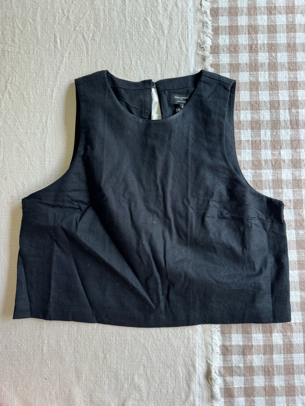 Banana Republic Black Cropped Sleeveless Top